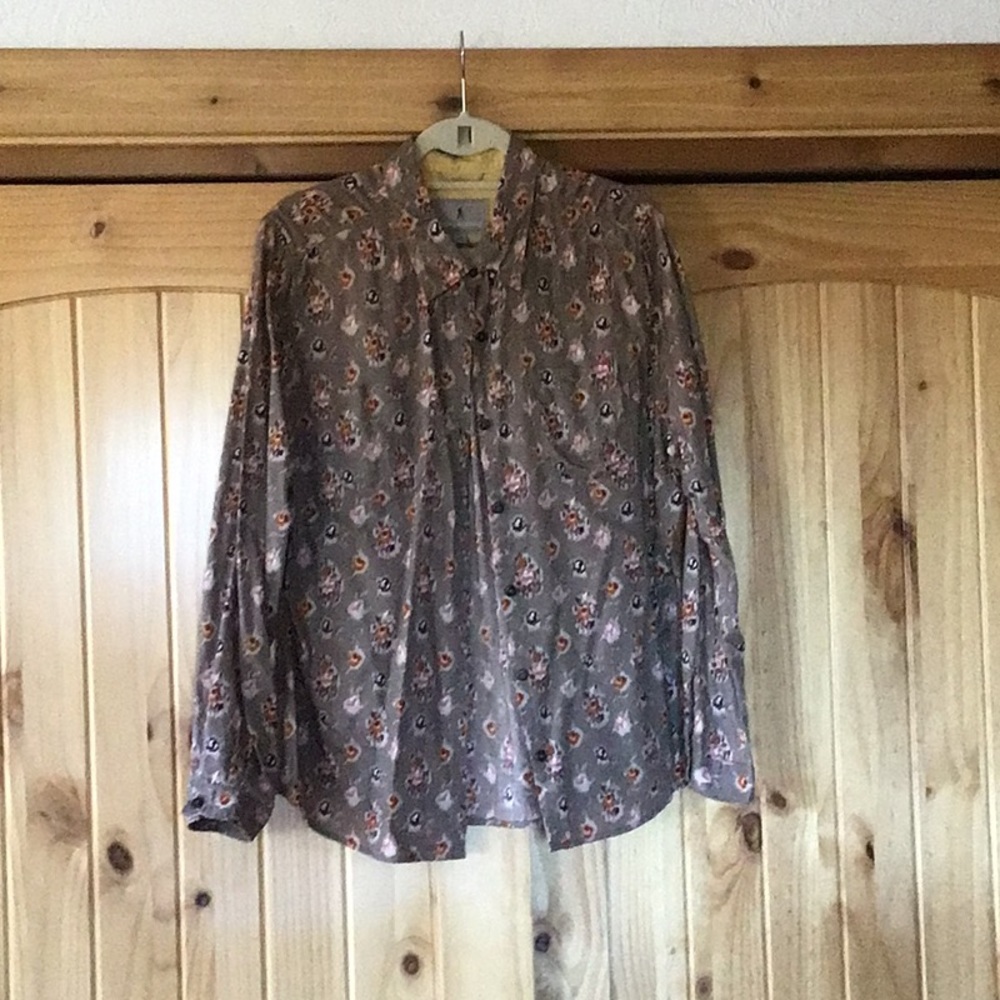 Royal Robbins long sleeve shirt. XL. Worn once